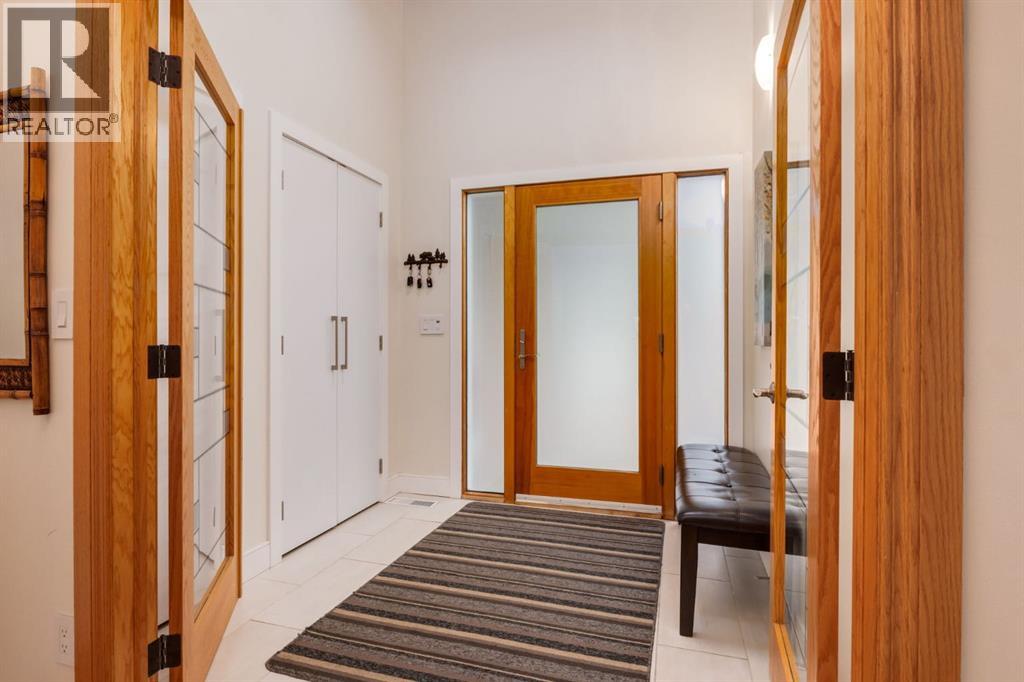 House for Sale in 16 Silvercreek Place NW|Calgary, Alberta T3B5A2 5