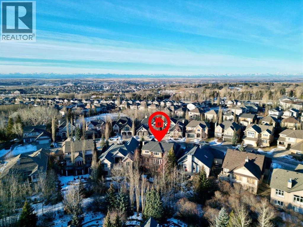 House for Sale in 118 Tusslewood Heights NW|Calgary, Alberta T3L2M7 4