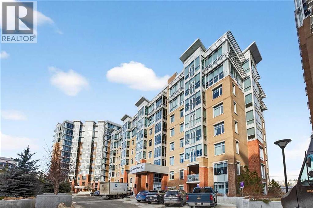 Apartment for Sale in 501, 24 Varsity Estates Circle NW|Calgary, Alberta T3A2X8