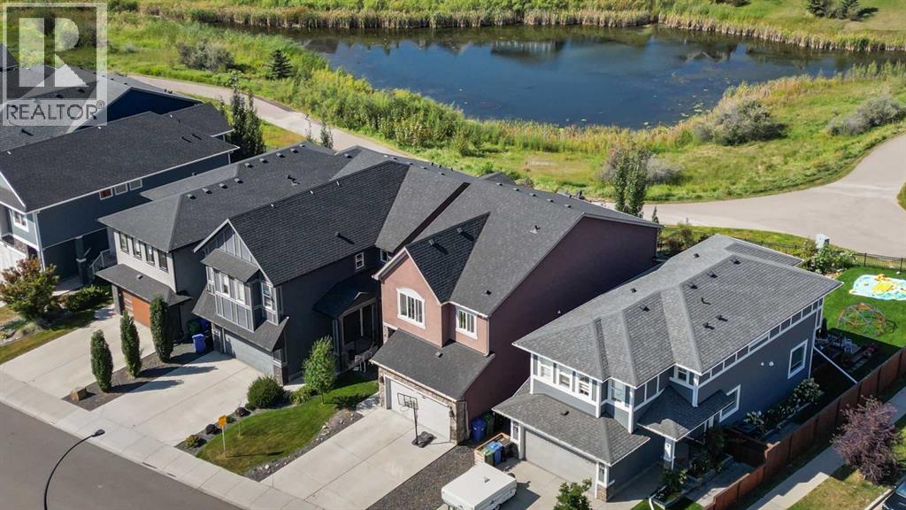 House for Sale in 13 Cranbrook Cove SE|Calgary, Alberta T3M2S9 3