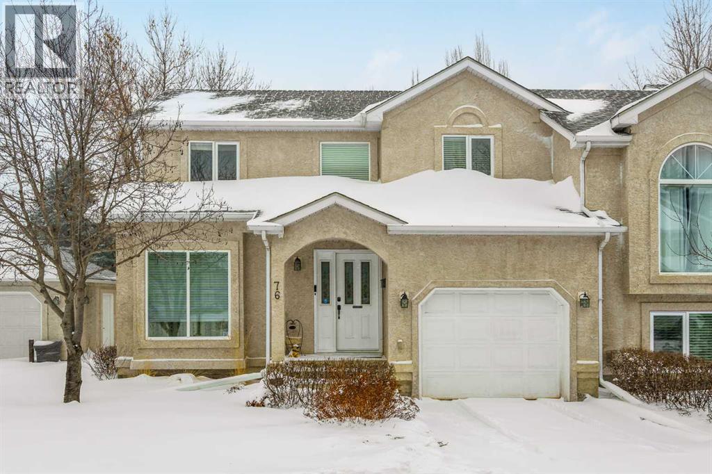 Row / Townhouse for Sale in 76 Sunlake Gardens SE|Calgary, Alberta T2X3G4 2