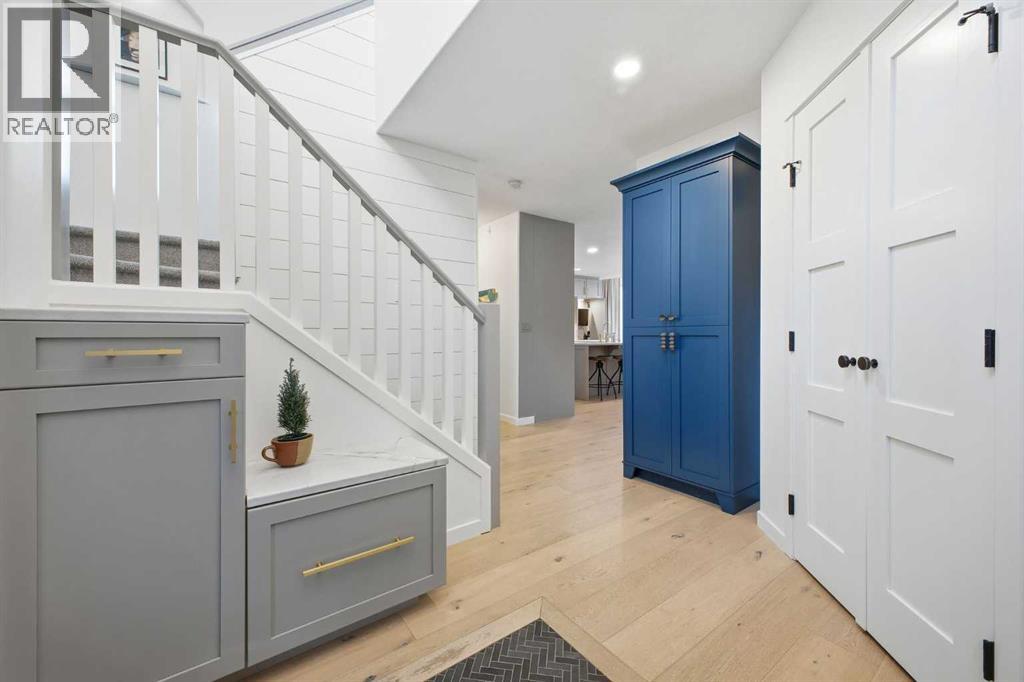 House for Sale in 153 Cougarstone Common SW|Calgary, Alberta T3H5P5 3