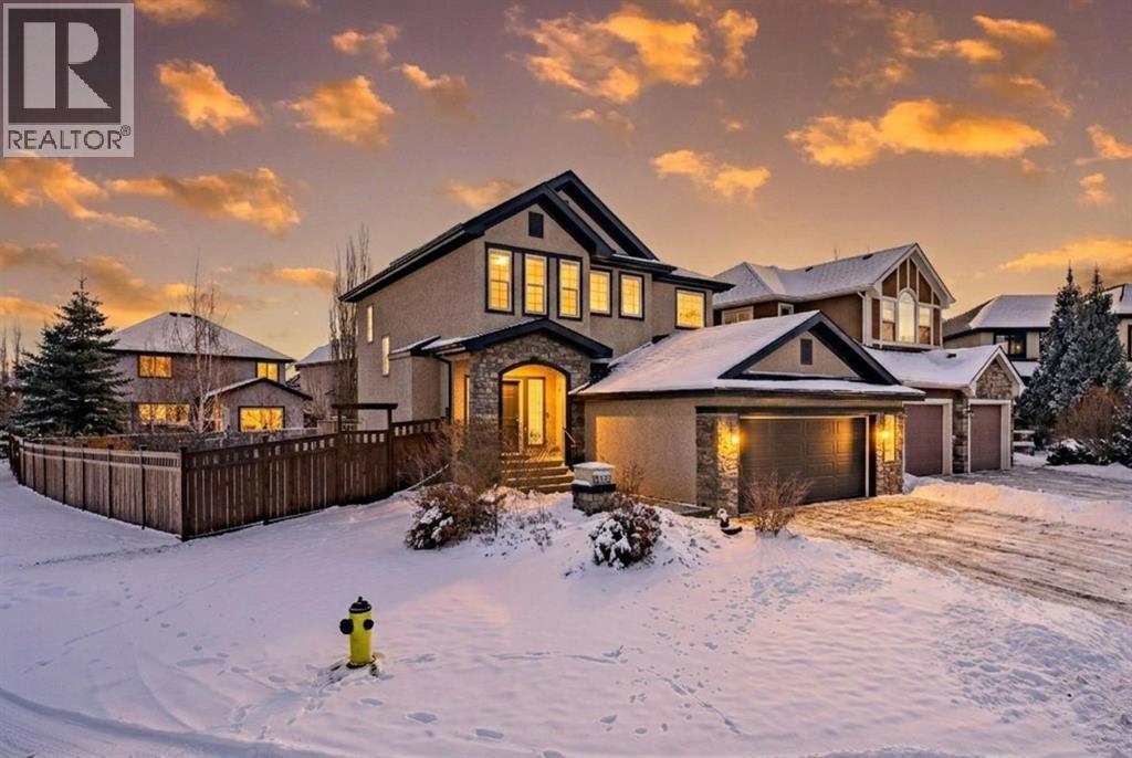 House for Sale in 270 Valley Crest Court NW|Calgary, Alberta T3B5Z1 2