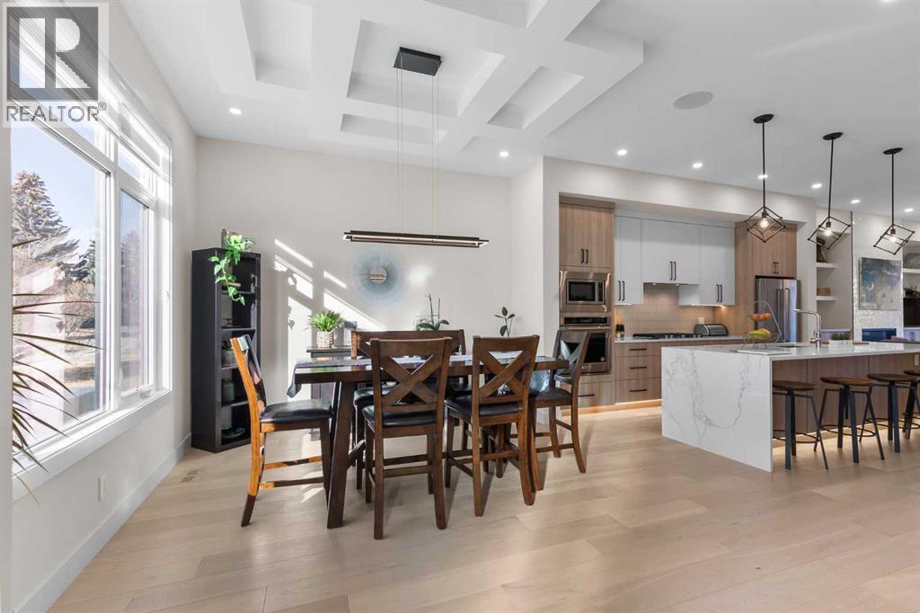 Duplex for Sale in 2520 Cochrane Road NW|Calgary, Alberta T2M4H7 4