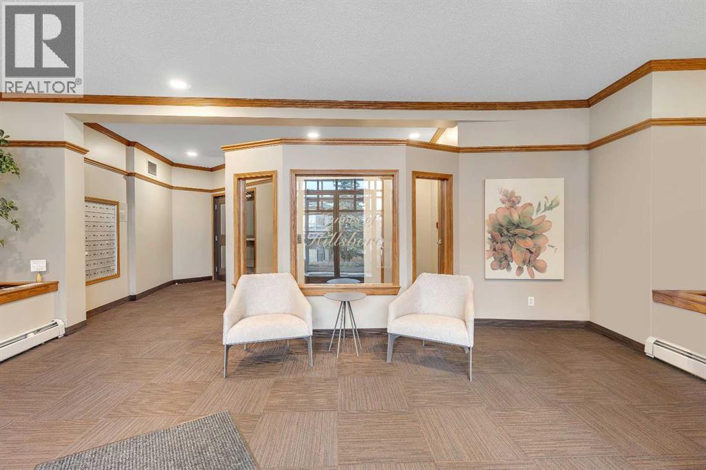 Apartment for Sale in 107, 108 Edgeridge Terrace NW|Calgary, Alberta T3A6C4 3