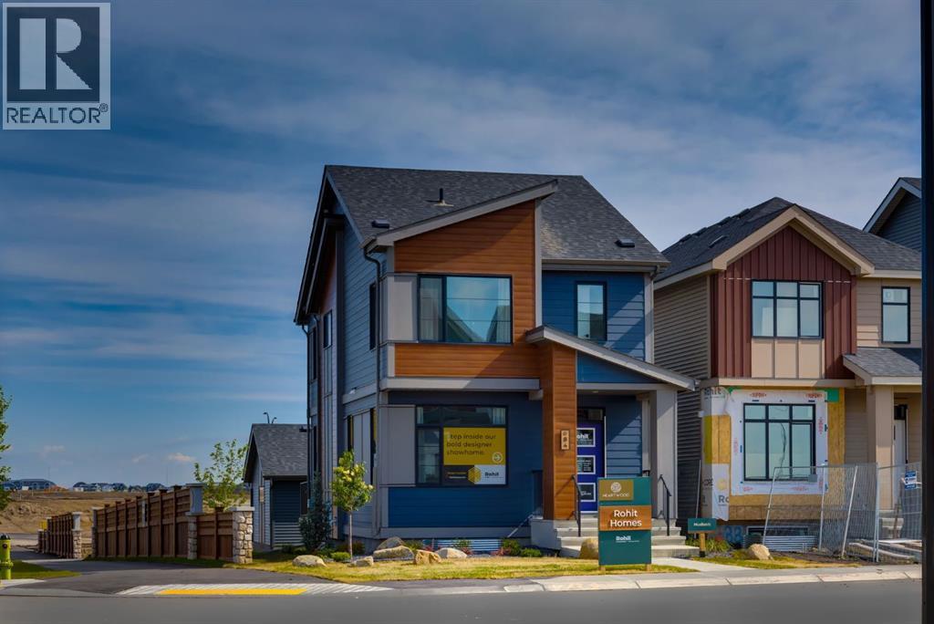 House for Sale in 206 Sora Gardens SE|Calgary, Alberta T3S0m7