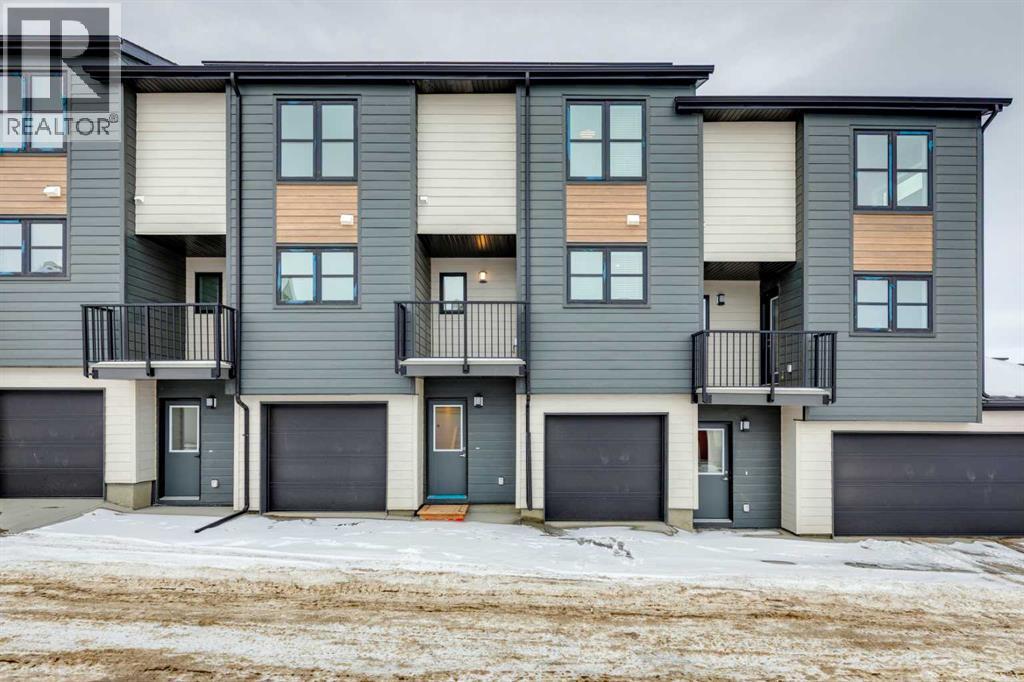 Row / Townhouse for Sale in 402, 135 Mahogany Parade SE|Calgary, Alberta T3M2J9 2