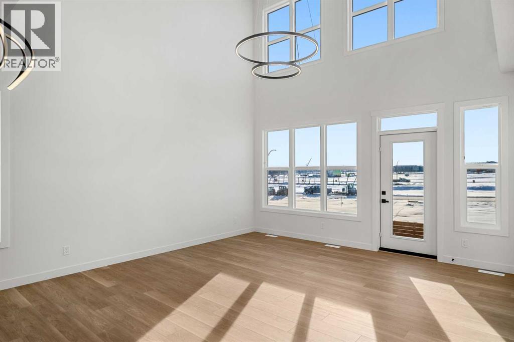 House for Sale in 19723 44 Street SE|Calgary, Alberta T3M4A6 3