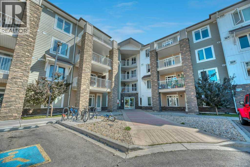 Apartment for Sale in 1419, 6118 80 Avenue NE|Calgary, Alberta T3J0S6 2