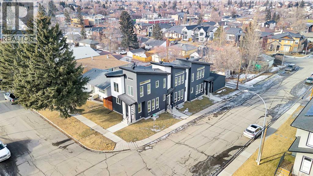 Row / Townhouse for Sale in 2605 1 Street NE|Calgary, Alberta T2E1X8 2