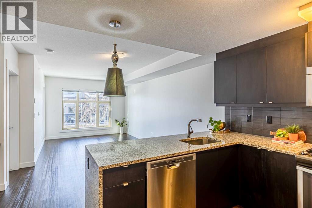 Apartment for Sale in 303, 45 Aspenmont Heights SW|Calgary, Alberta T3H0E6 5