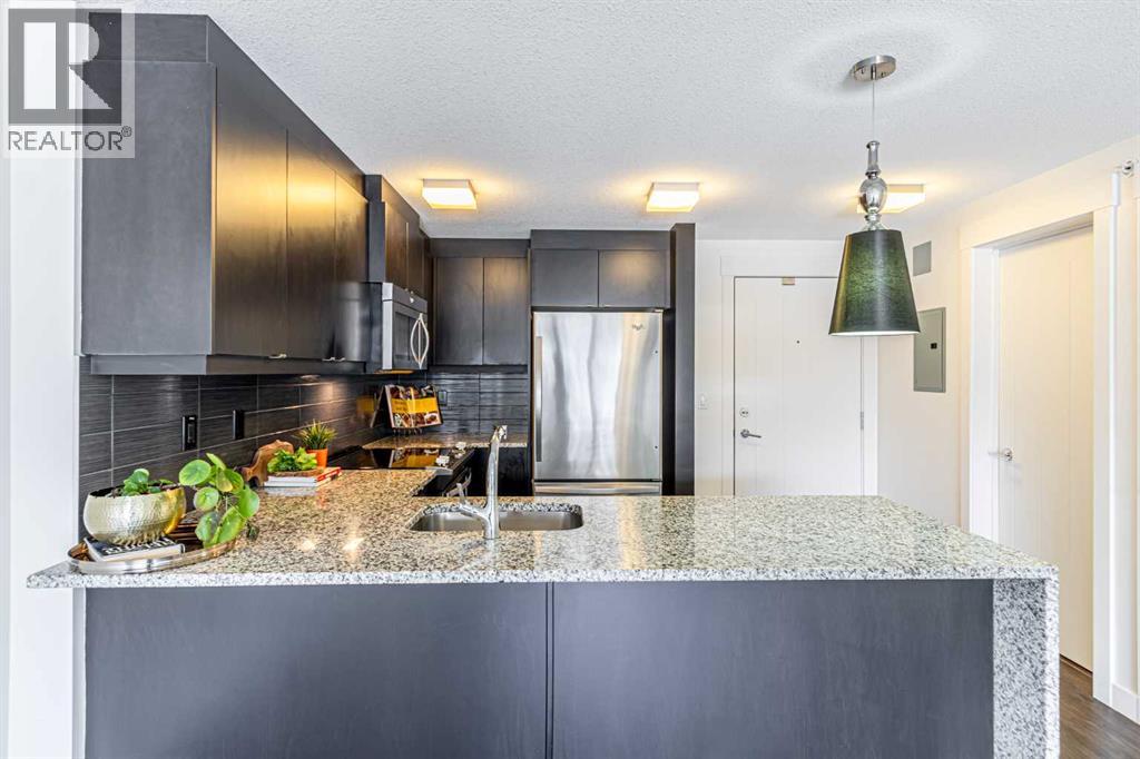 Apartment for Sale in 303, 45 Aspenmont Heights SW|Calgary, Alberta T3H0E6 3