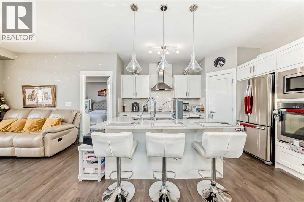 Apartment for Sale in 405, 10 Walgrove Walk SE|Calgary, Alberta T2X4E3 5