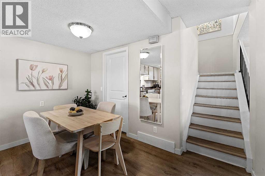 Row / Townhouse for Sale in 11, 420 Grier Avenue NE|Calgary, Alberta T2K5X6 3