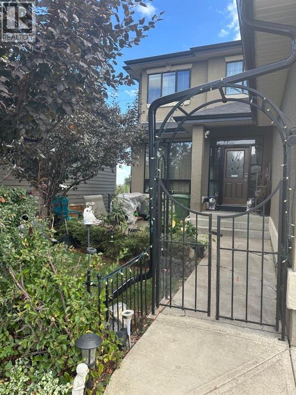 House for Sale in 22 Valley Creek Road NW|Calgary, Alberta T3B5T9 5