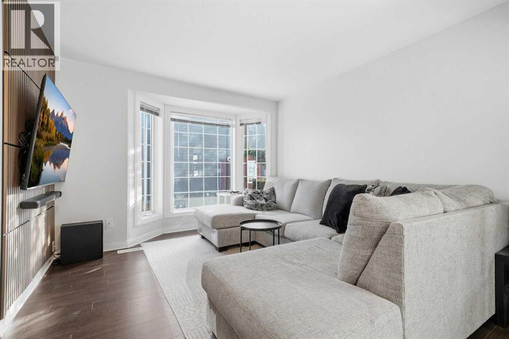 Row / Townhouse for Sale in 76 Abberfield Court NE|Calgary, Alberta T2A7N4 4