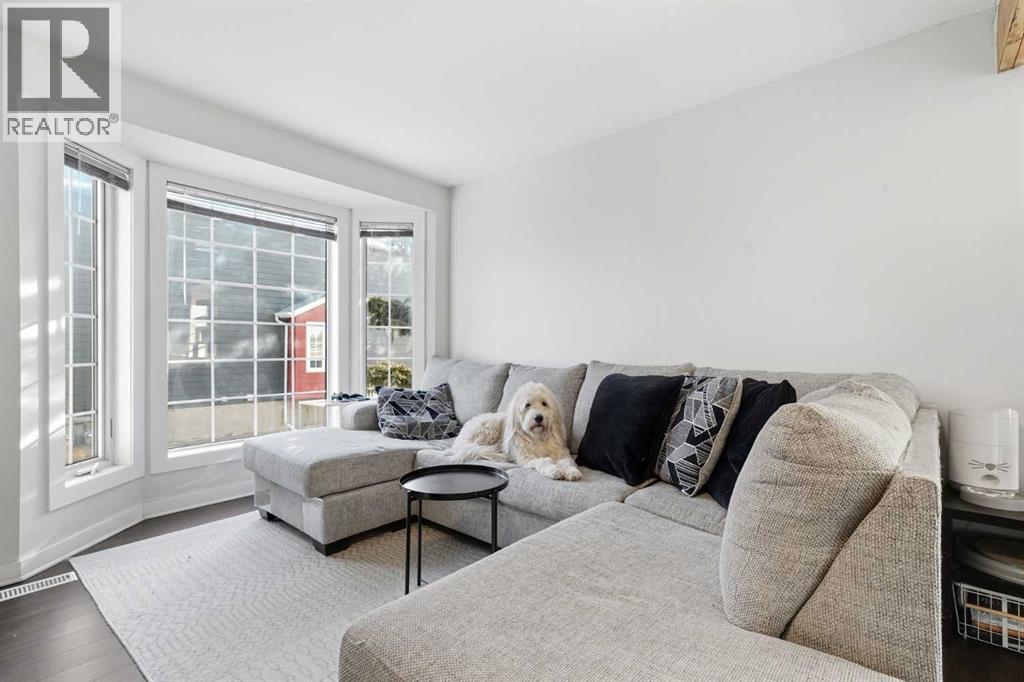 Row / Townhouse for Sale in 76 Abberfield Court NE|Calgary, Alberta T2A7N4 5