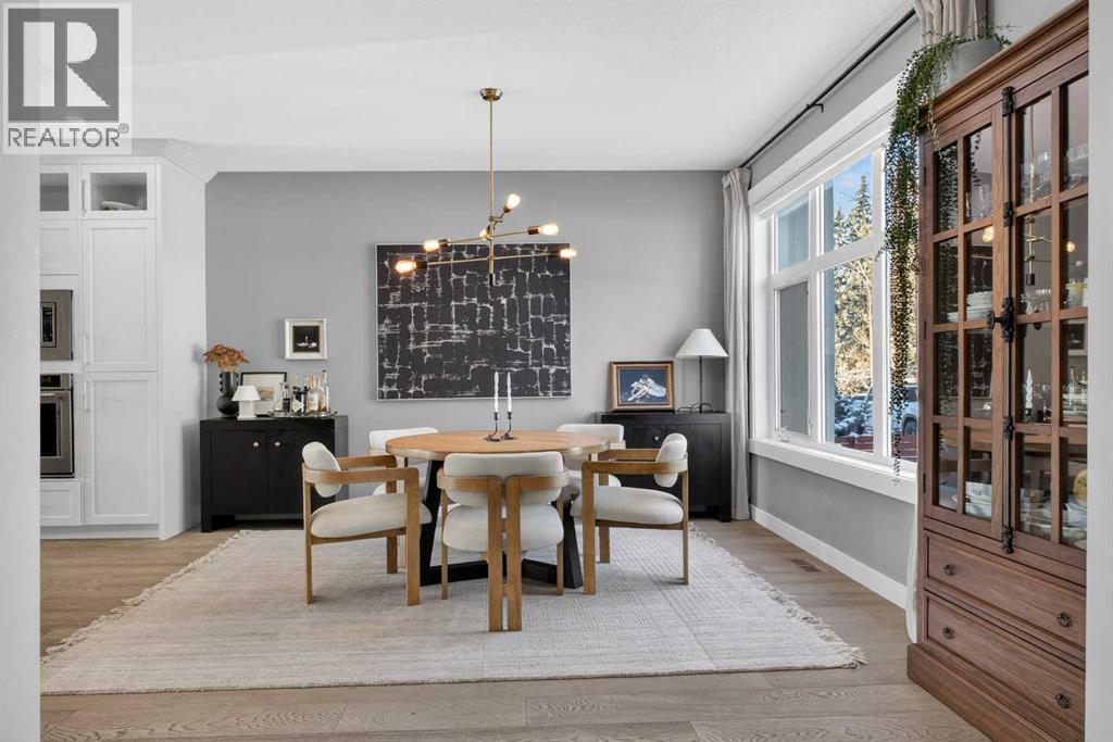 Duplex for Sale in 4909 21 Avenue NW|Calgary, Alberta T3B0X1 2