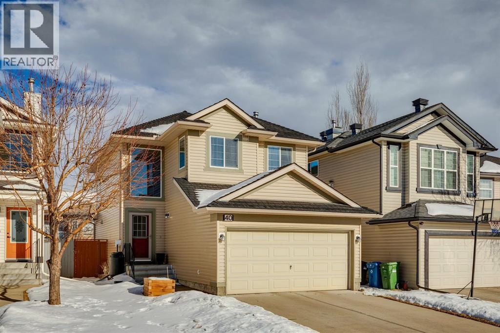 House for Sale in 40 Shannon Gardens SW|Calgary, Alberta T2Y4L7 2
