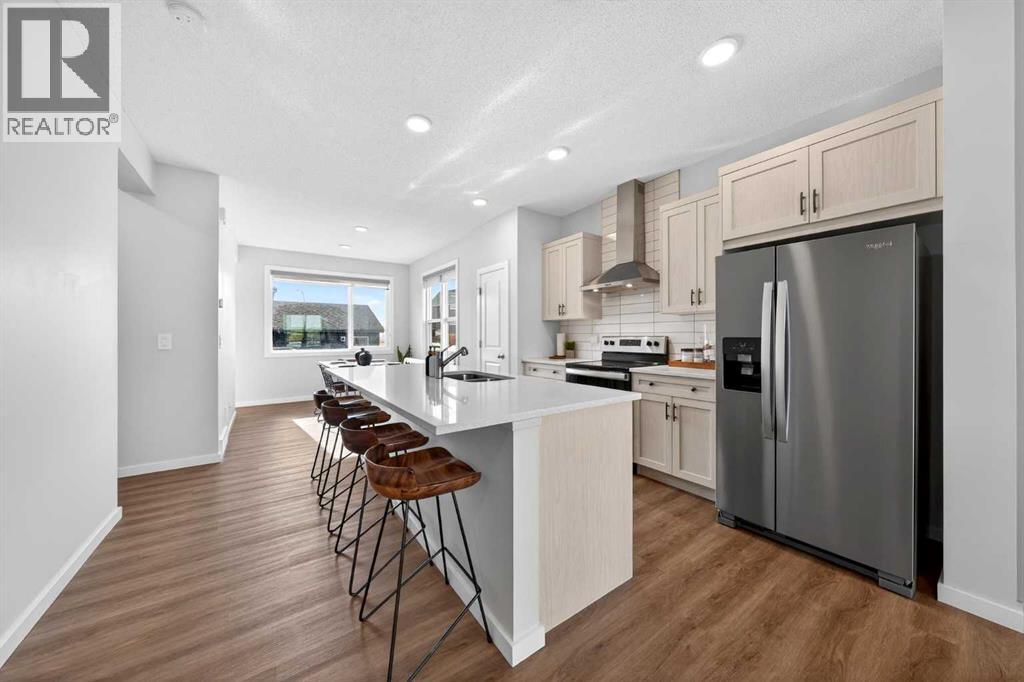 Row / Townhouse for Sale in 543 Livingston Way NE|Calgary, Alberta T3P1Y5 3