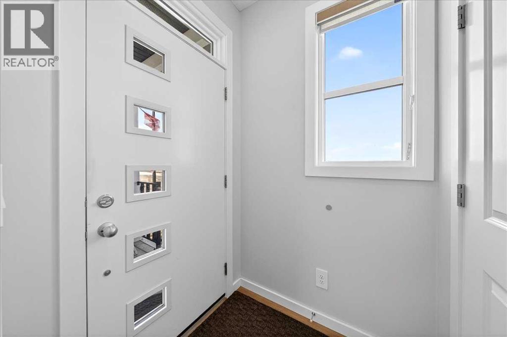 Row / Townhouse for Sale in 543 Livingston Way NE|Calgary, Alberta T3P1Y5 5