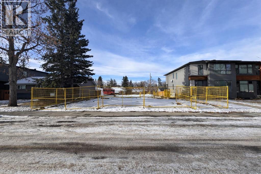 Property for Sale in 3711 41 Street SW|Calgary, Alberta T3E3L6