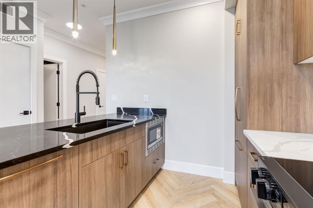 Apartment for Sale in 2113, 4270 Norford Avenue NW|Calgary, Alberta T3B6A8 5