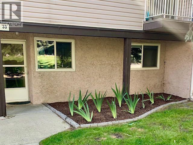 Row / Townhouse for Sale in 33, 3800 Fonda Way SE|Calgary, Alberta T2A6G8 2