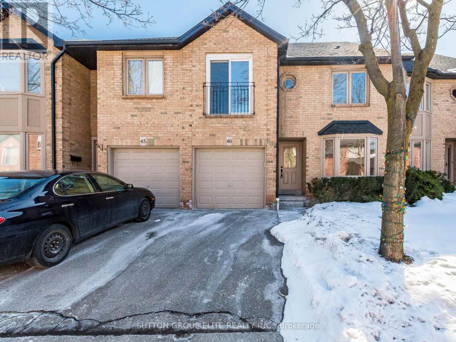 Row / Townhouse for Sale in 46 - 4635 REGENTS TERRACE|Mississauga (Hurontario), Ontario L5R1X3