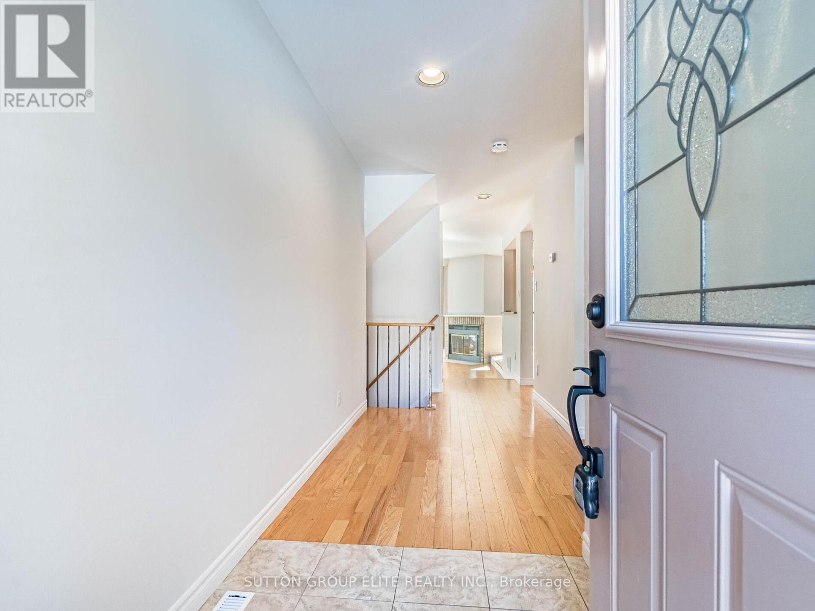 Row / Townhouse for Sale in 46 - 4635 REGENTS TERRACE|Mississauga (Hurontario), Ontario L5R1X3 3