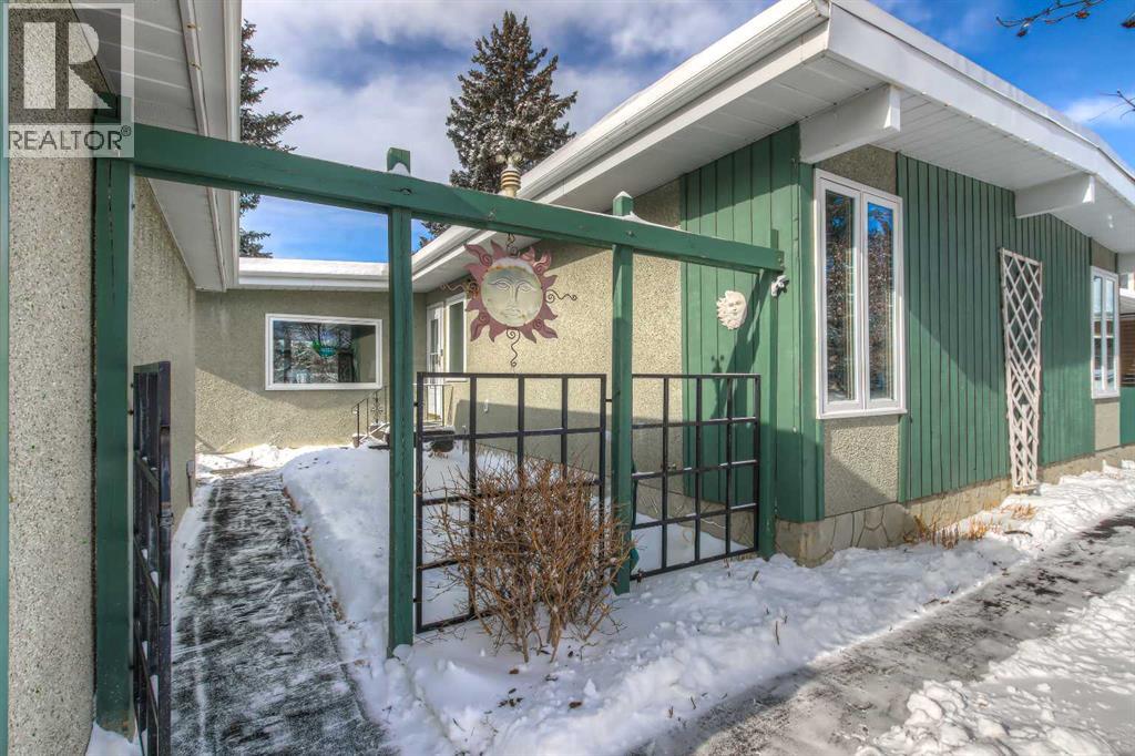 House for Sale in 5123 Viceroy Drive NW|Calgary, Alberta T3A0V2 4