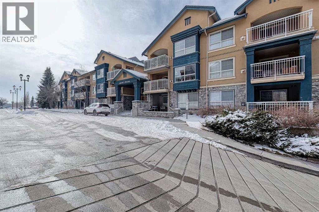 Apartment for Sale in 219, 25 Richard Place SW|Calgary, Alberta T3E7N1