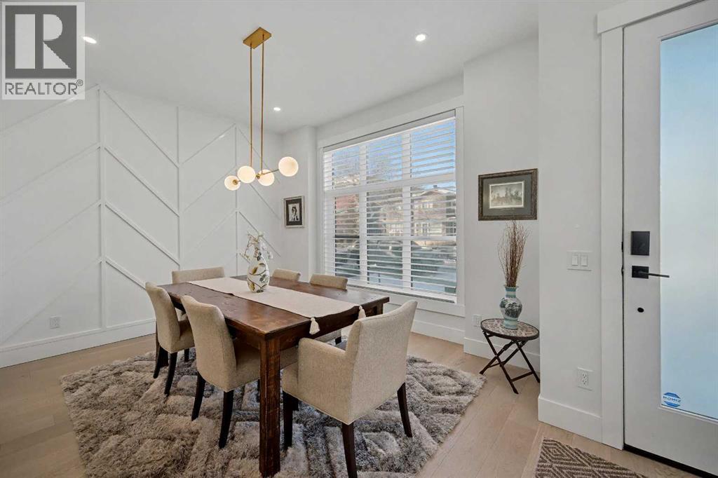 Duplex for Sale in 453 26 Avenue NW|Calgary, Alberta T2M2E3 5