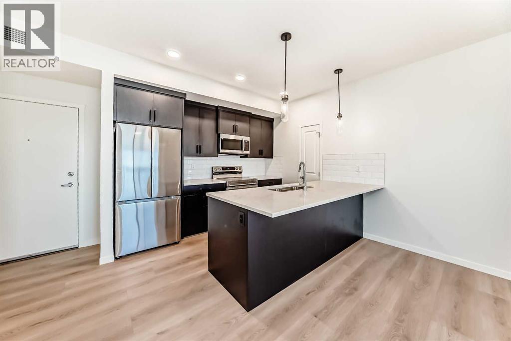 Apartment for Sale in 212, 245 Edith Place NW|Calgary, Alberta T3R2M7 4