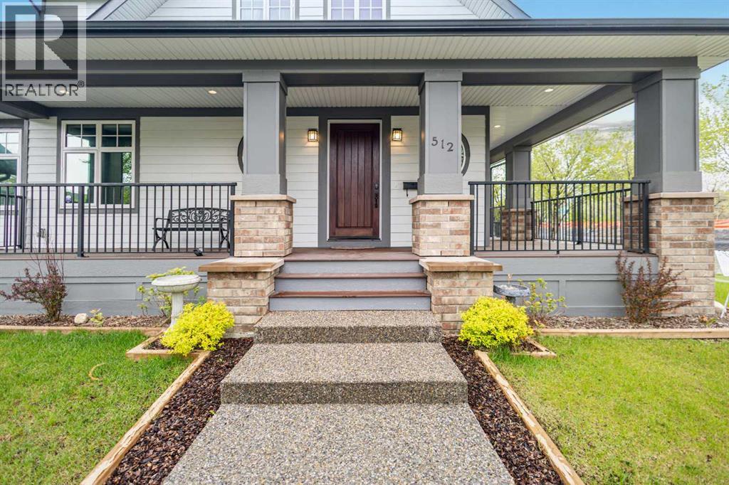 House for Sale in 512 Memorial Drive NW|Calgary, Alberta T2N3C4 3