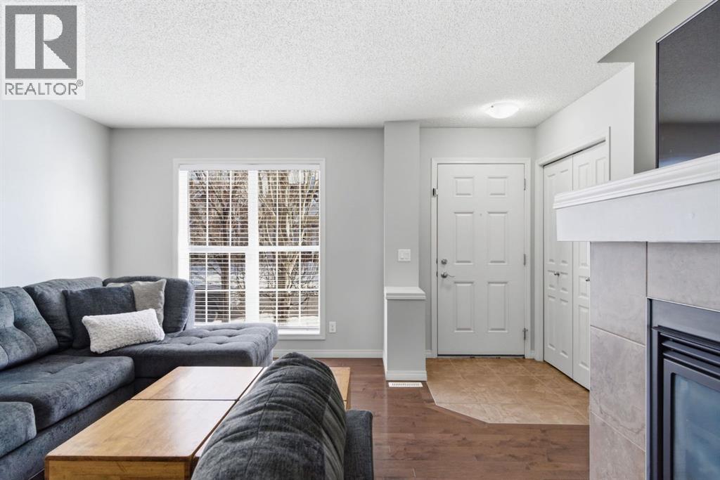 Duplex for Sale in 96 Auburn Bay Boulevard SE|Calgary, Alberta T3M0V7 5