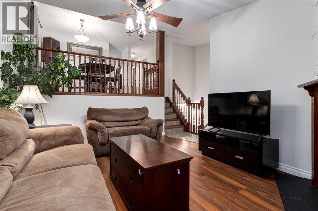 House for Sale in 27 BEDFIELD Close NE|Calgary, Alberta T3K3L3 5