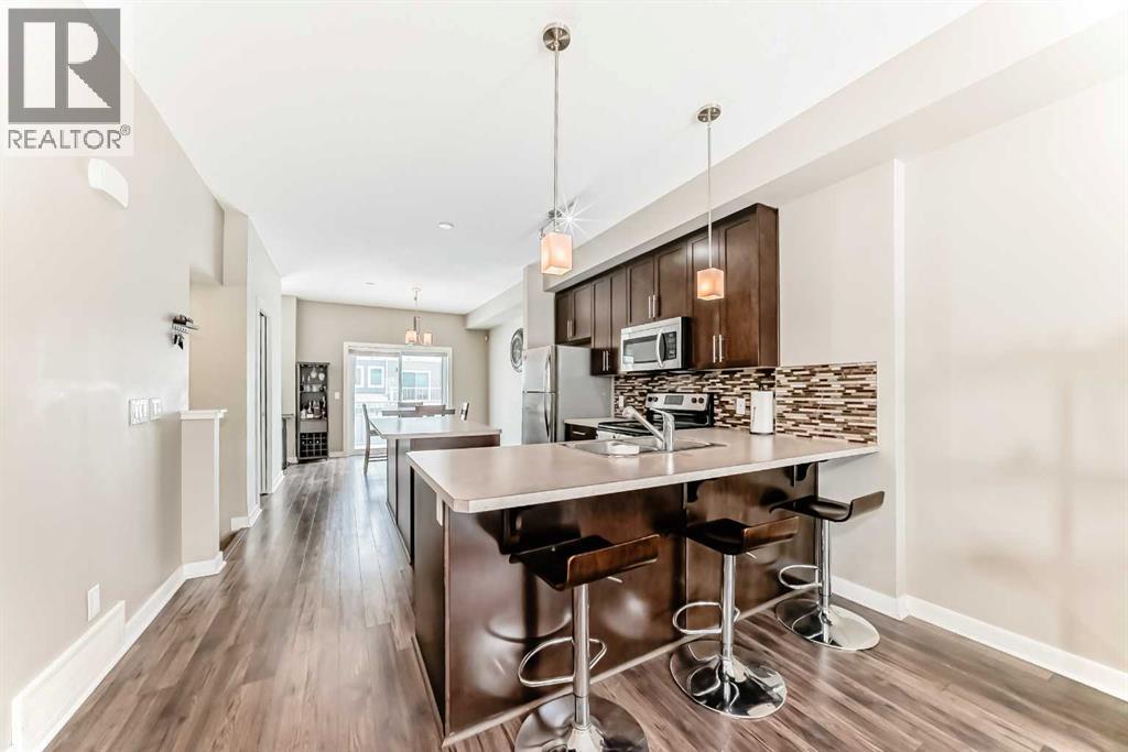 Row / Townhouse for Sale in 5 Redstone Circle NE|Calgary, Alberta T3N0M8 5