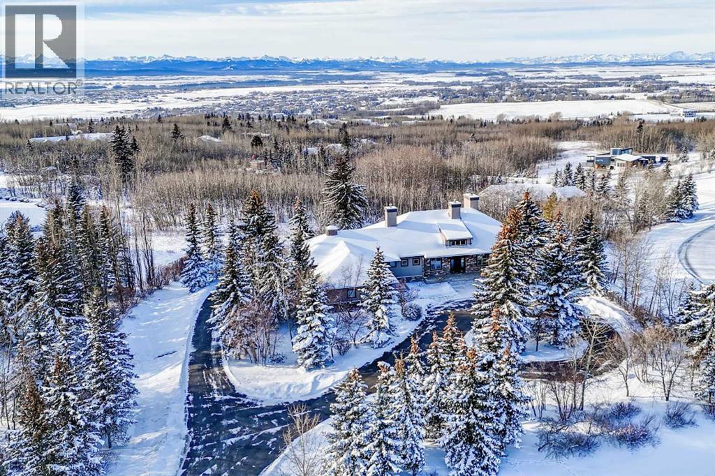 House for Sale in 27 Pinnacle Ridge Drive SW|Rural Rocky View County, Alberta T3Z3N7