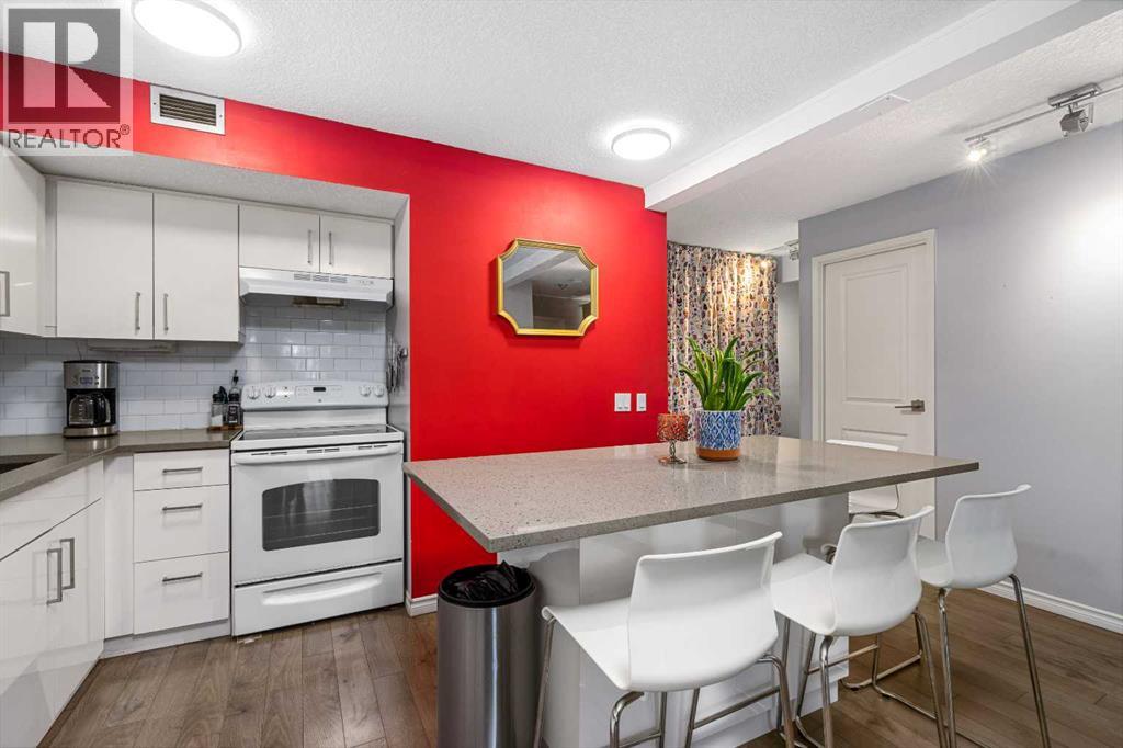 Apartment for Sale in 306, 1900 25A Street SW|Calgary, Alberta T3E1Y5