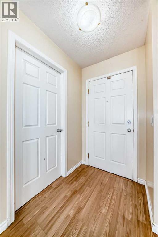 Apartment for Sale in 424, 260 Shawville Way SE|Calgary, Alberta T2Y3Z6 2