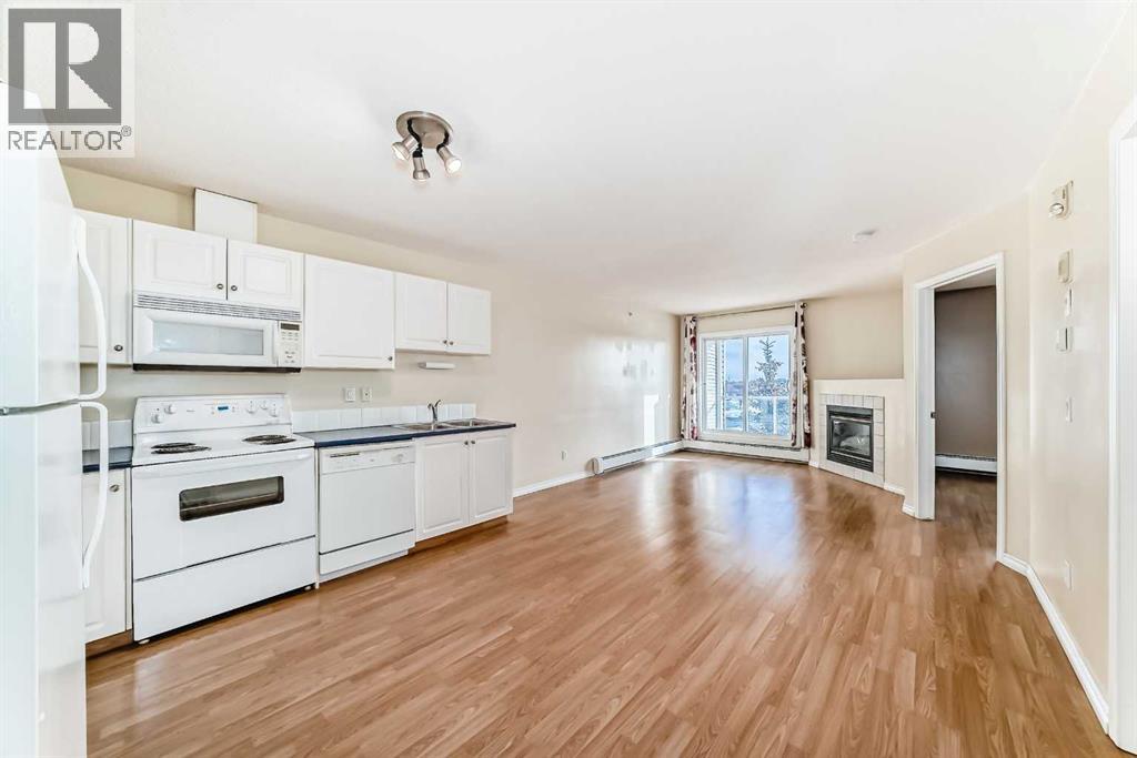 Apartment for Sale in 424, 260 Shawville Way SE|Calgary, Alberta T2Y3Z6 4