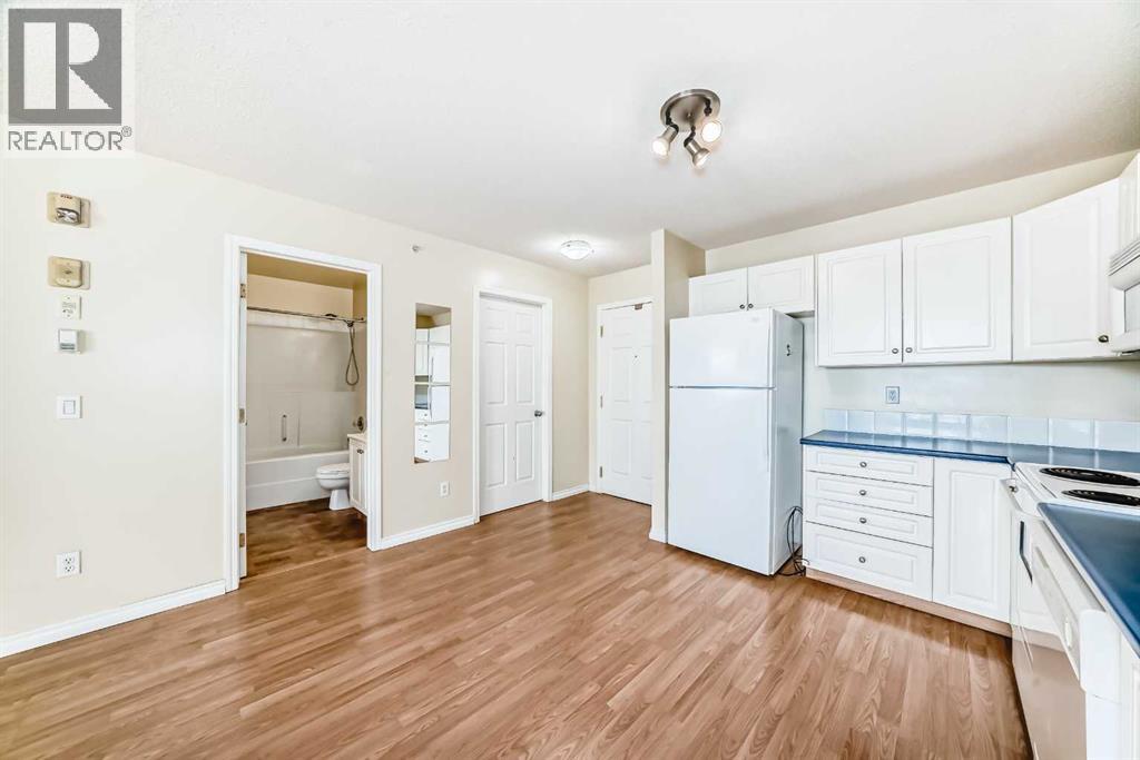 Apartment for Sale in 424, 260 Shawville Way SE|Calgary, Alberta T2Y3Z6 5