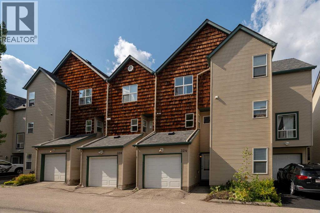 Row / Townhouse for Sale in 324 Bridlewood Lane SW|Calgary, Alberta T2Y3X8 3