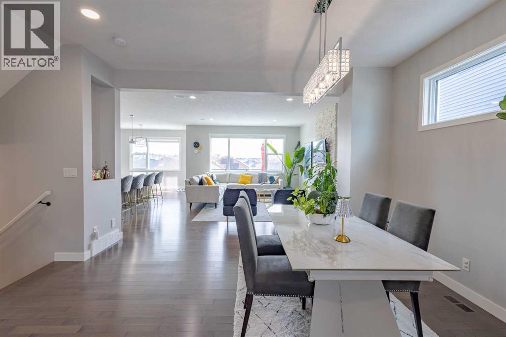 House for Sale in 52 Tuscany Valley Grove NW|Calgary, Alberta T3L0E3 5