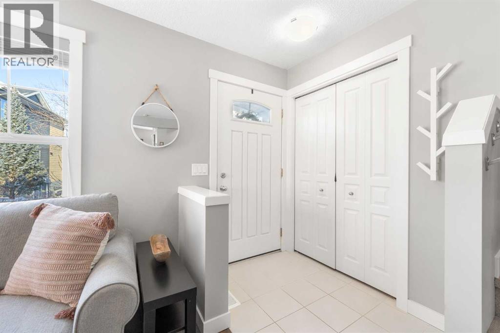 Row / Townhouse for Sale in 217 Mckenzie Towne Square SE|Calgary, Alberta T2Z1E2 3