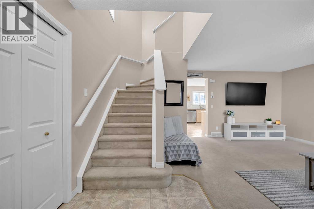 House for Sale in 26 Saddlemead Close NE|Calgary, Alberta T3J4M6 4