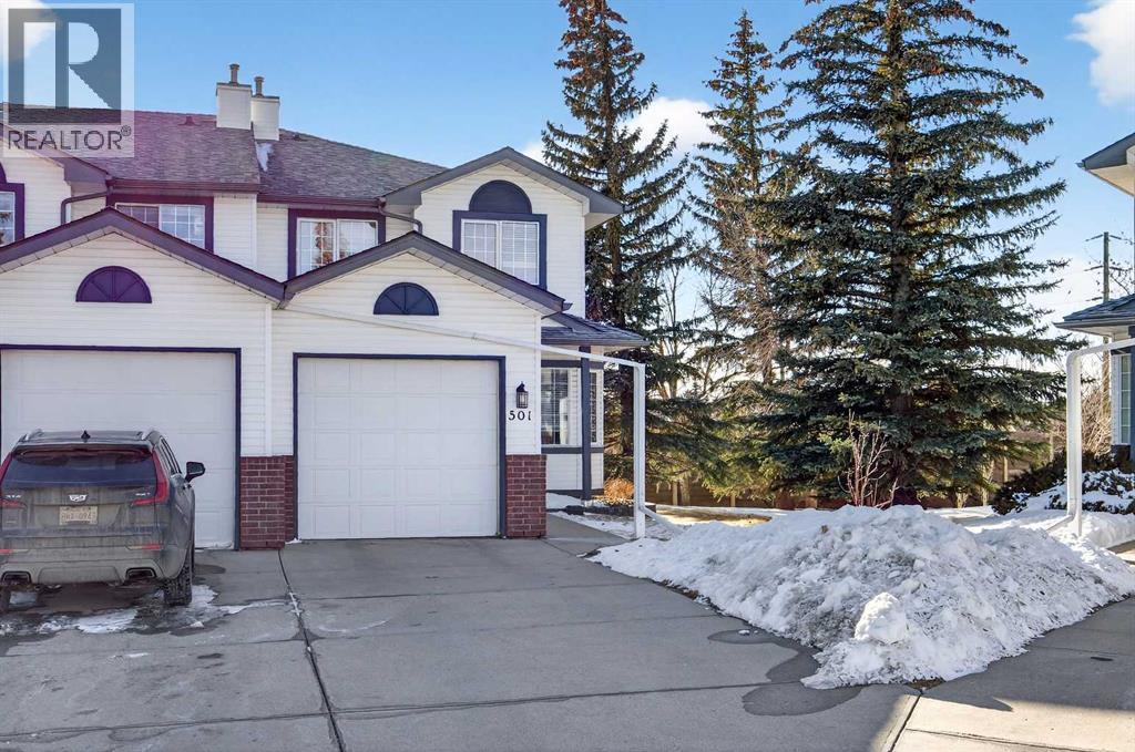 Row / Townhouse for Sale in 501 Citadel Terrace NW|Calgary, Alberta T3G3X3