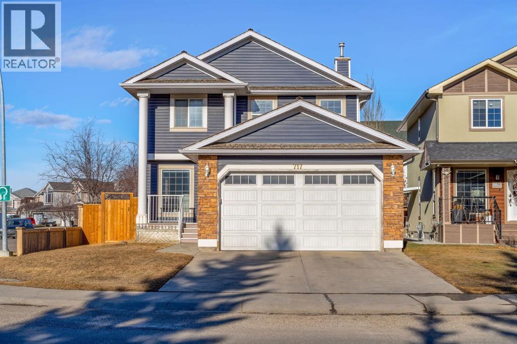 House for Sale in 717 Coral Springs Boulevard NE|Calgary, Alberta T3J3T4