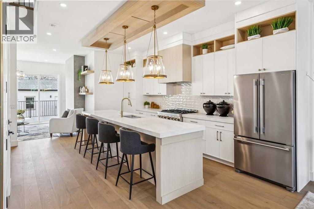 Duplex for Sale in 2426 27 Street SW|Calgary, Alberta T3E2G3 5